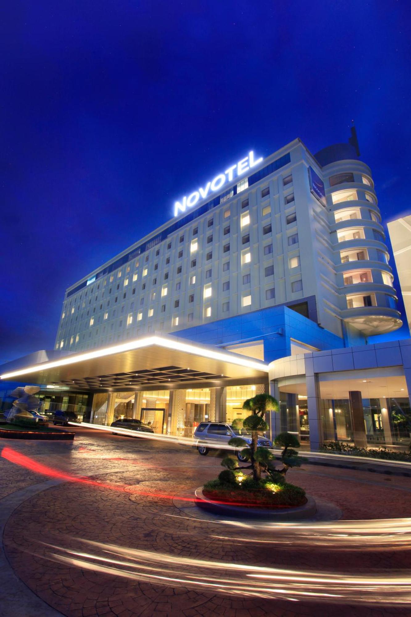 Novotel Bangka Hotel & Convention Center Pangkal Pinang Eksteriør bilde