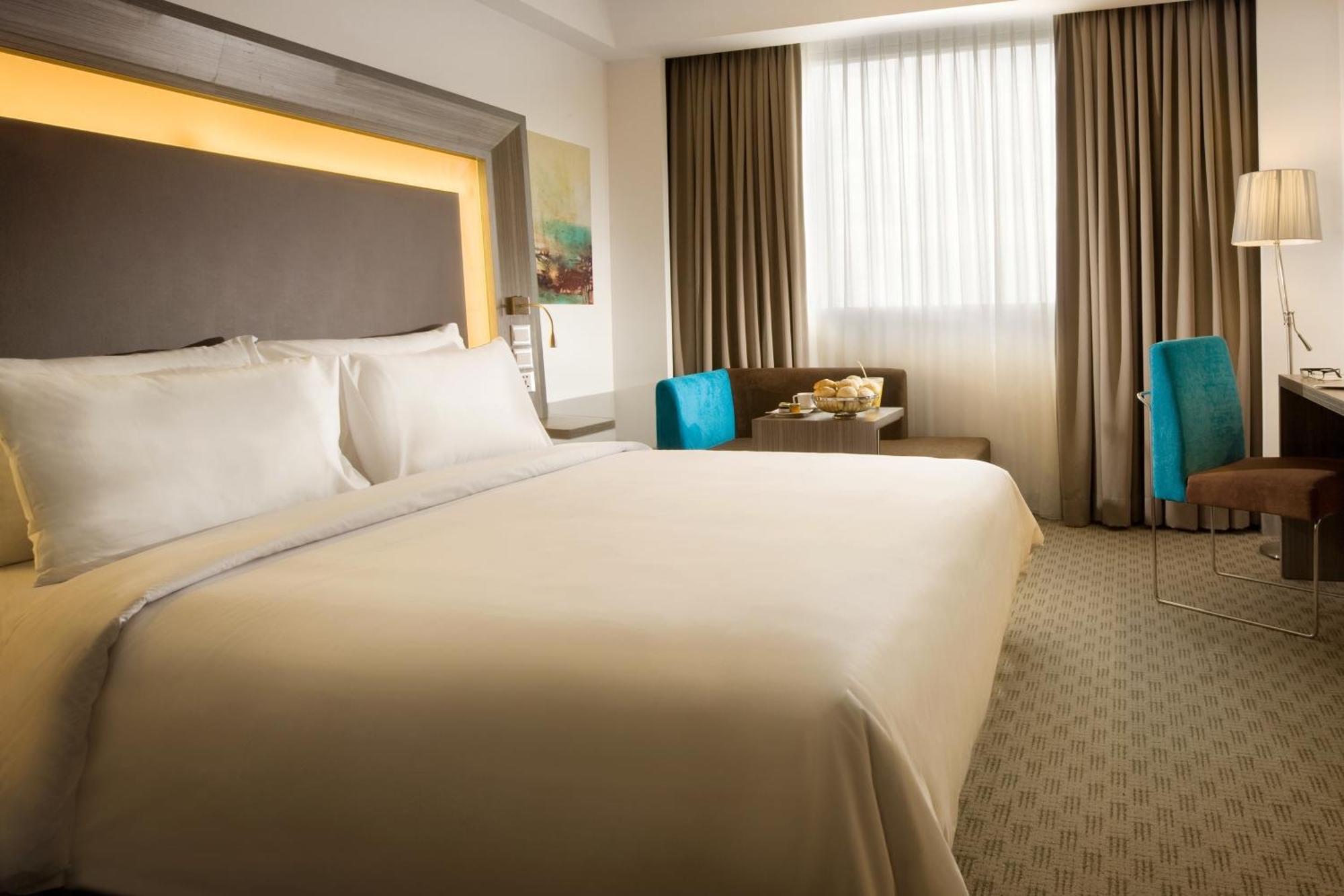 Novotel Bangka Hotel & Convention Center Pangkal Pinang Rom bilde