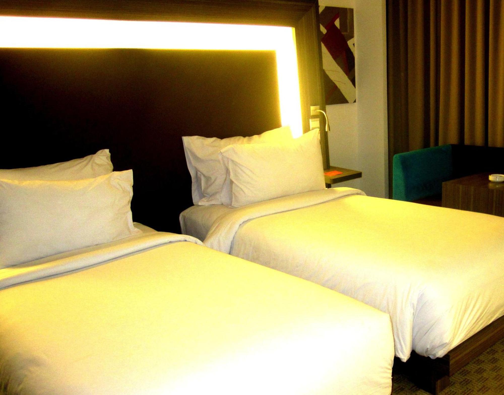 Novotel Bangka Hotel & Convention Center Pangkal Pinang Rom bilde